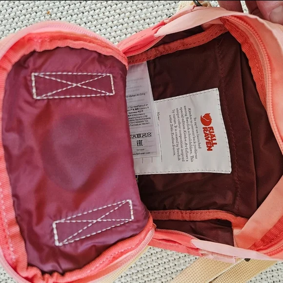 Fjallraven Crossbody Bag in Red and Pink - Picture 4 of 4